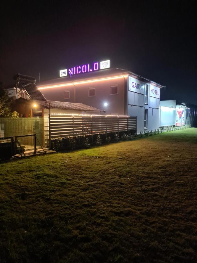 Kruševac Garni Hotel & Spa Nicolo מראה חיצוני תמונה
