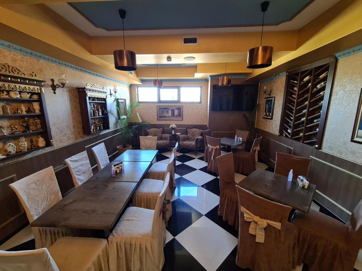 Kruševac Garni Hotel & Spa Nicolo מראה חיצוני תמונה
